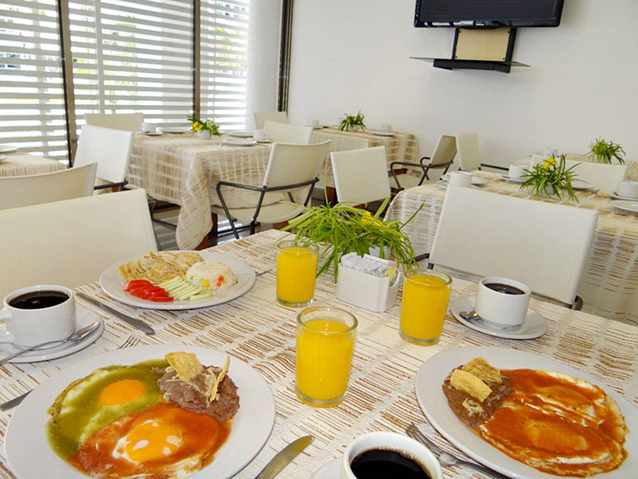 Hotel Suites Gaby Cancun Exterior photo