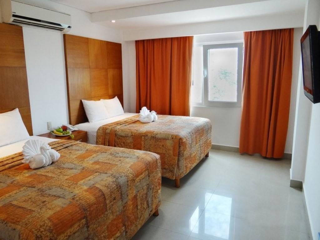 Hotel Suites Gaby Cancun Exterior photo